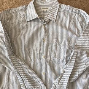 Men’s long sleeve dress shirt